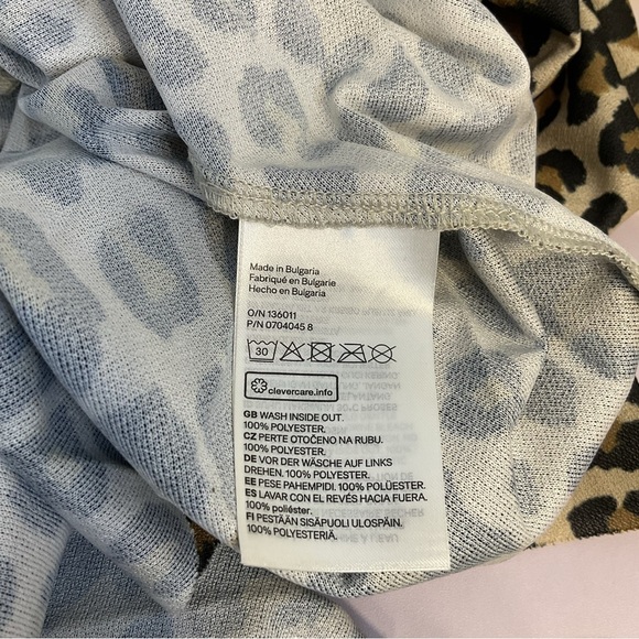 H & M Brown tan and black Leopard print pleated skirt size 0 - Picture 10 of 10